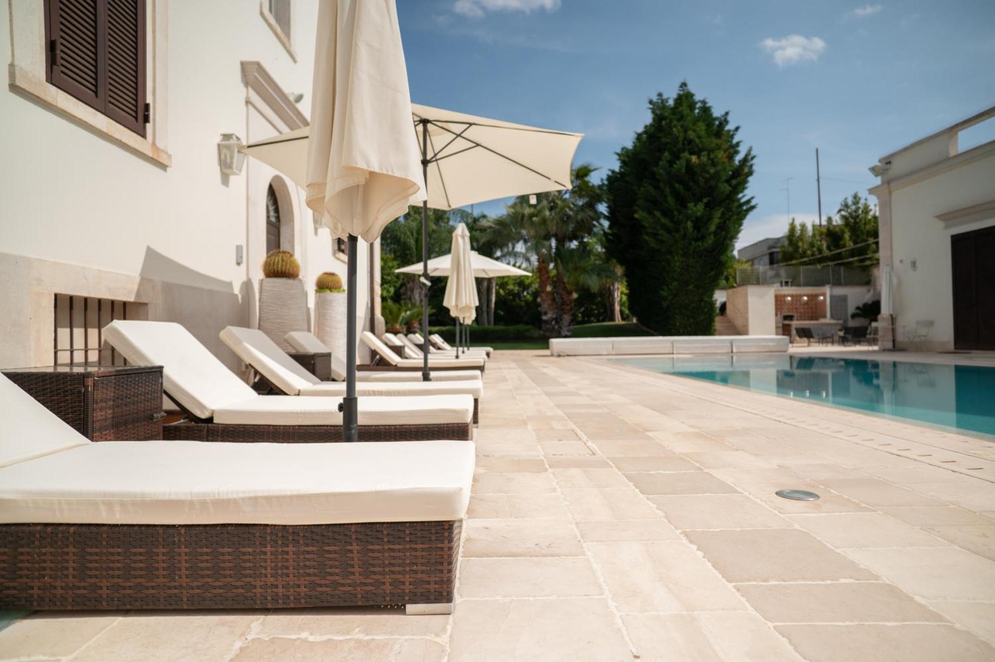 Relais Villa Magnolia コンヴェルサーノ エクステリア 写真